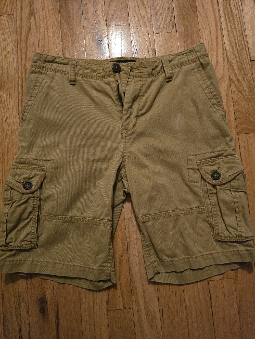 Aeropostale Men's Cargo Shorts in Khaki